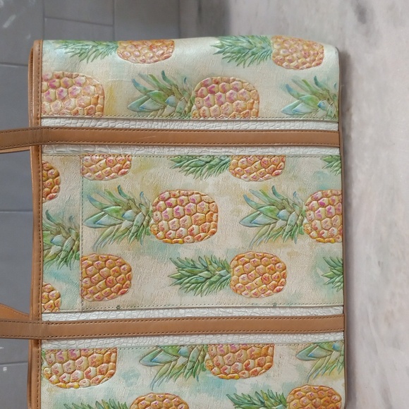 Shoulder Tote - Picture 3 of 16